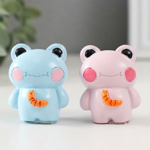 Фигурка полистоун «Лягушка с гусеницей», 2.5x3.5x5 см, МИКС