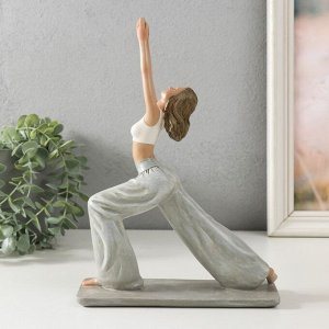 Фигурка полистоун «Девушка - асана воина», 19x6x26.5 см