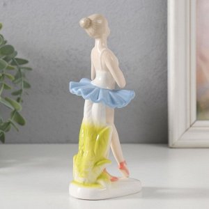 Сувенир керамика "Балерина в голубой юбке" 6х7х16 см