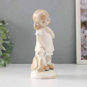 Сувенир керамика "Девочка в белом платьице с мягким медведем" 6,5х7,5х16,5 см