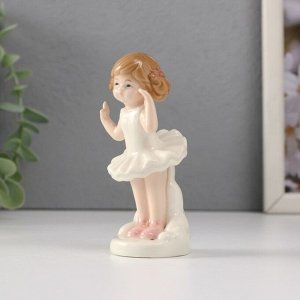 Сувенир керамика "Малышка-балерина" 5х3,6х10 см