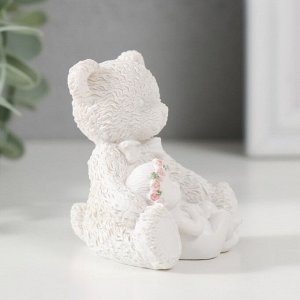 Сувенир полистоун "Малыш в веночке спит на медведе" 6х5,2х5,7 см