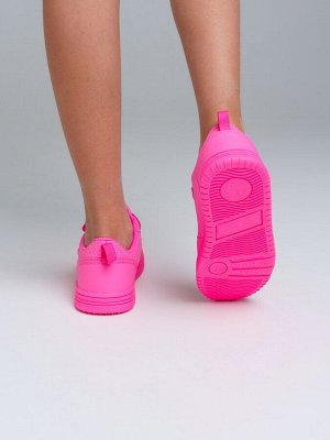Кроссовки для девочек