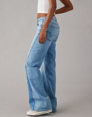 AE Strigid Low-Rise Baggy Flare Jean