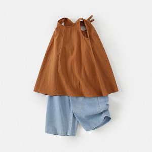 Детский костюм: топ, цвет коричневый + укороченные брюки, цвет голубой