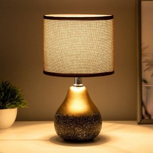 Настольная лампа "Лиана" Е14 40Вт черно-золотой 15х15х28 см