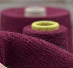 Пряжа для вязания  100 гр,  Quattro stagioni 30% кашемир 60% вискоза 10% полиакрил 1500м/100гр Красная орхидея (оттенок бордо)