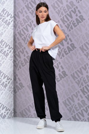 Костюм Костюм Kivviwear 4183418402 белый 
Состав: Хлопок-92%; Эластан-8%;
Сезон: Весна
Рост: 170

Спортивный костюм из ткани двухниточного футера качества Пенье это идеальное сочетание комфорта и сти