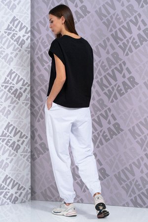 Костюм Костюм Kivviwear 4183418405 черный 
Состав: Хлопок-92%; Эластан-8%;
Сезон: Весна
Рост: 170

Спортивный костюм из ткани двухниточного футера качества Пенье это идеальное сочетание комфорта и ст