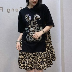 Трикотажное платье комбинированное с шифоном, декорировано стразами ...