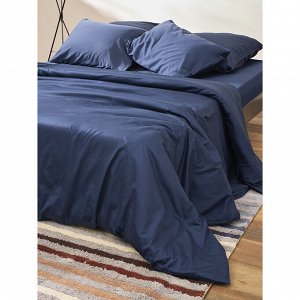 Комплект постельного белья из премиального сатина темно-синего цвета из коллекции Essential, 200х220 см