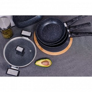 Сковорода кованая Magistro Dark, d=20 см, съёмная ручка soft-touch, антипригарное покрытие, индукция, цвет чёрный
