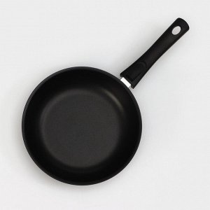 Сковорода «Традиция», d=24 см, стеклянная крышка, съёмная ручка, антипригарное покрытие, цвет чёрный