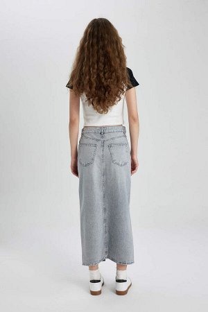Длинная джинсовая юбка с разрезом