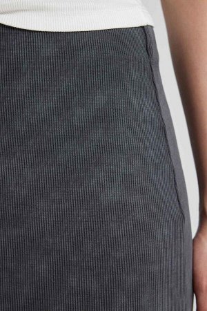 Макси-юбка макси с эффектом потертостей и разрезами в рубчик
