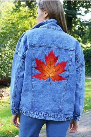 Джинсовая куртка светлая джинса вышивка "Кленовый лист"