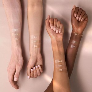 Флюид Catrice с эффектом мягкого свечения Soft Glam Filter Fluid 020 EXPS