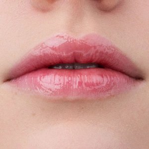 Блеск для губ Catrice с эффектом увеличения объёма Max It Up Lip Booster Extreme 010