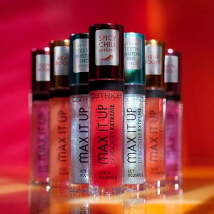 Блеск для губ Catrice с эффектом увеличения объёма Max It Up Lip Booster Extreme 010