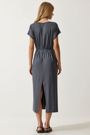 Женское вискозное платье антрацитового цвета с v-образным вырезом и поясом UB00240