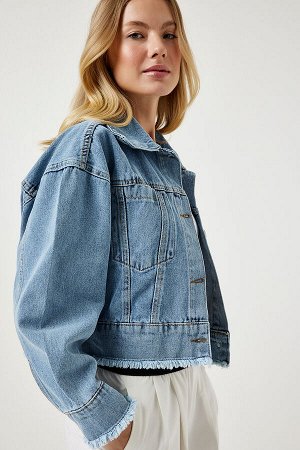 Женская голубая короткая джинсовая куртка с кисточками и карманами RV00166