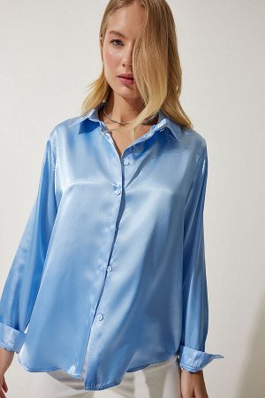 Женская небесно-голубая рубашка из атласа с легкой драпировкой DD00990