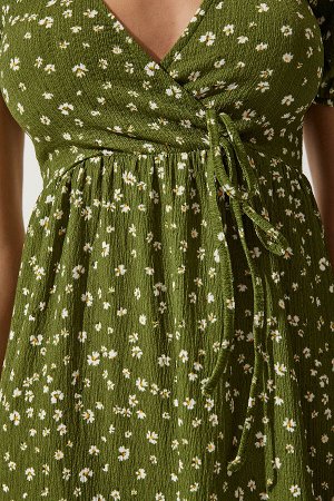 happinessistanbul Женское летнее вязаное платье цвета хаки с запахом и воротником UB00267