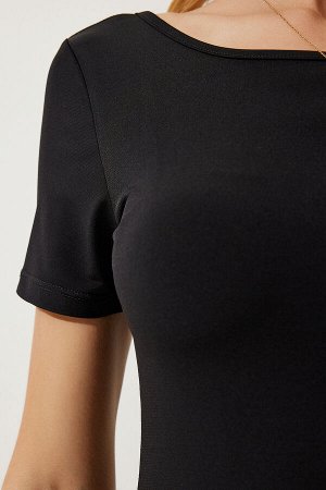 Женское черное длинное трикотажное платье песочного цвета с открытой спиной DZ00115