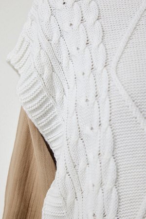 Женский вязаный свитер оверсайз цвета экрю с завязками YG00104