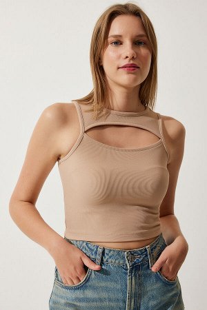Женская укороченная трикотажная блузка в рубчик с вырезами печенья KH00089