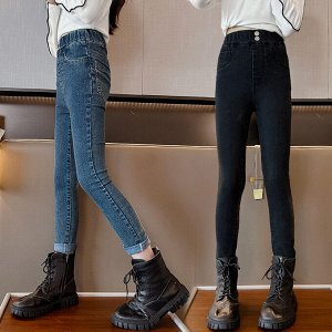 Зауженные джинсы для девочки, цвет черный
