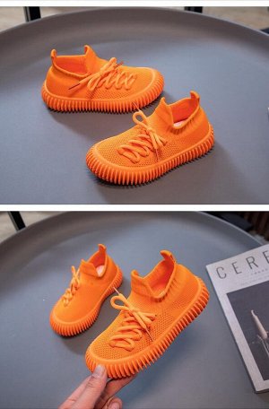 Кроссовки детские на шнурках сетчатые эластичные, оранжевые