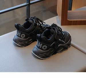 Кроссовки детские на шнурках, черные