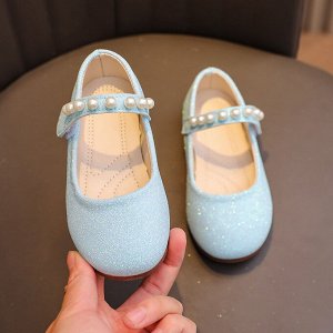Туфли для девочки с застежкой и красивым декором, голубые