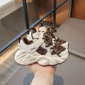 Кроссовки детские на шнурках и липучках, бело-коричневые