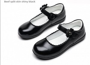 Туфли для девочки из эко-кожи школьные с застежкой, черные с кантом и цветком