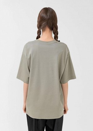 Футболка Naum*i ПРОДАМ СО СКИДКОЙ