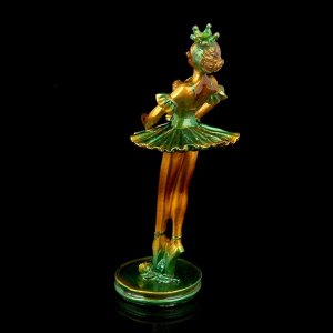 Сувенир полистоун "Балерина в зелёной пачке" 13,2х5,3х5,2 см