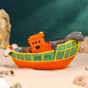Сувенирная модель корабля «Рыбацкое судно цветное», фигурка полистоун, 16x7x7 см