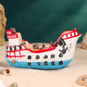 Сувенирная модель корабля «Пиратское судно», фигурка полистоун, 14x6x7 см