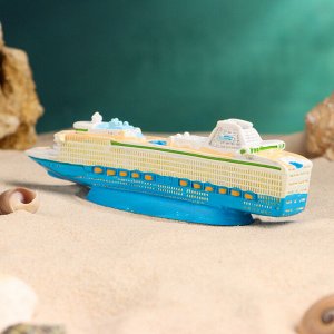 Сувенирная модель корабля «Теплоход многоярусный», фигурка полистоун, 16 см
