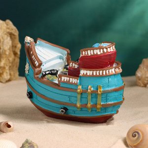 Сувенирная модель корабля «Пиратское судно», фигурка полистоун, 16x9x10 см