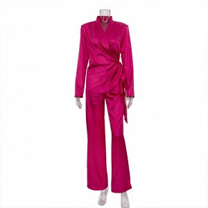 Женский костюм: рубашка на запах + брюки, цвет розовый