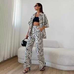 Женский костюм: рубашка с коротким рукавом + брюки, принт "зебра", цвет белый/черный