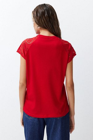 Красная обычная/обычная трикотажная футболка с вышитым рукавом реглан с вышивкой