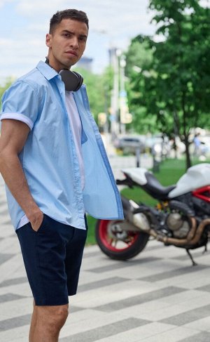 Рубашка мужская короткий рукав  F311-0450-1 l.blue