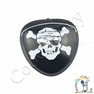 Пиратская накладка на глаз черная Череп в бандане с костями, пластик 6,0х5,7 см