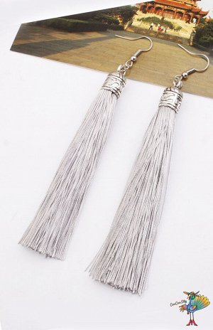 Серьги кисти Серые, серебряная фурнитура, 8,0 см.