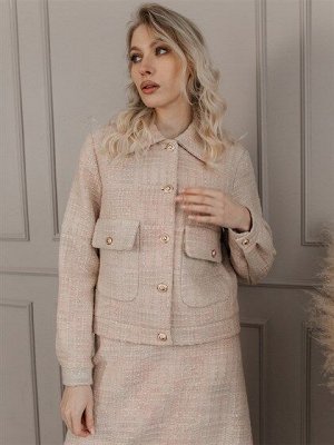 Жакет Состав: шерсть 70%, хлопок 20%, полиэстер 10%
Жакет женский выполнен из шерсти с добавлением хлопка (с подкладкой, ткань подкладочная тонкая). Женский укороченный жакет с застежкой на пуговицы, 