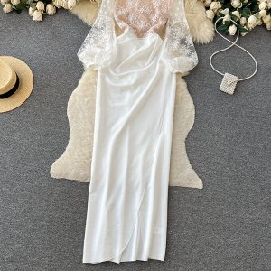 Женское платье с кружевными вставками, цвет белый